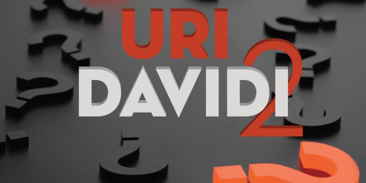 Uri Davidi Booklet